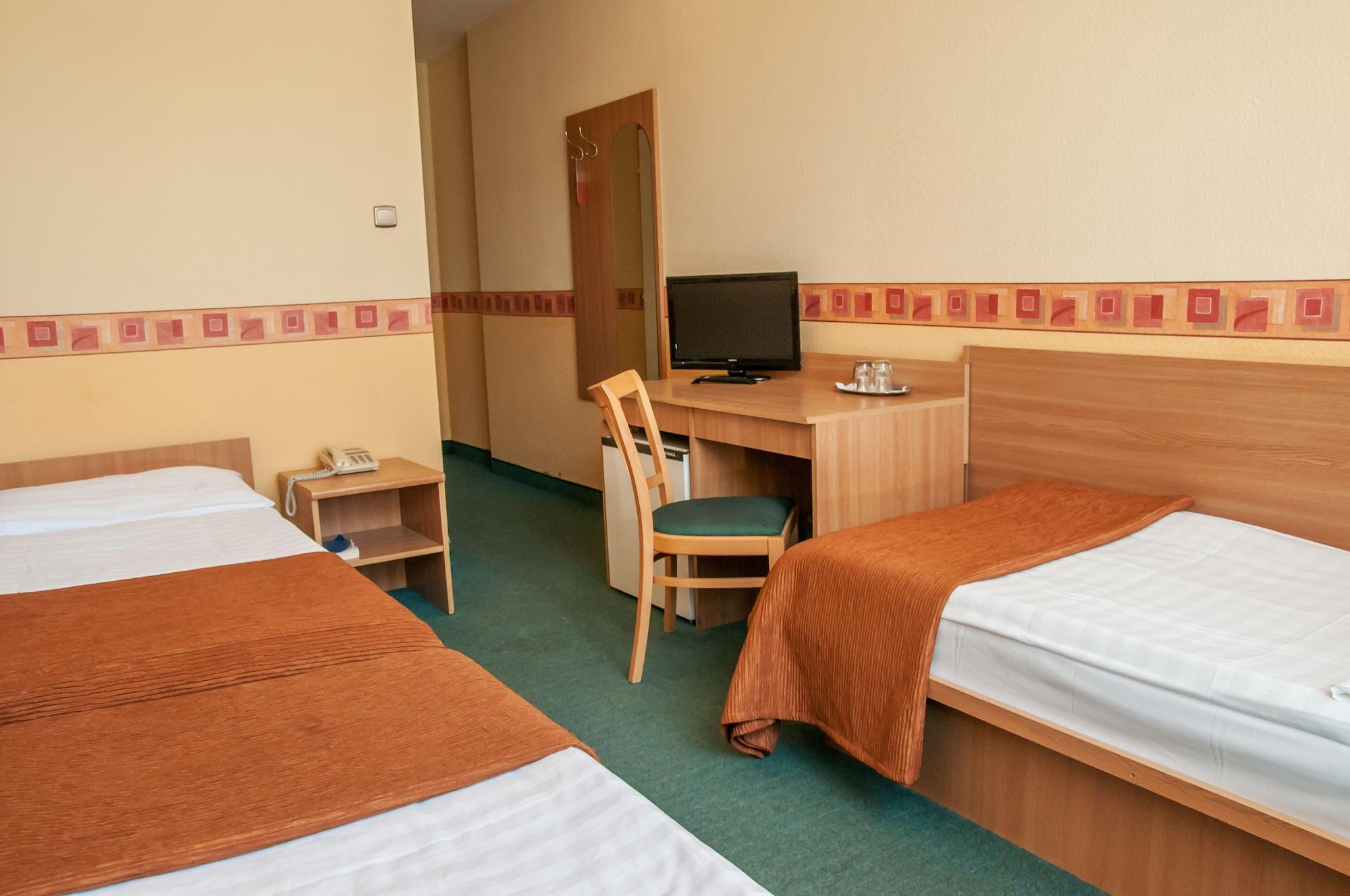 Hotel Eben Budapeszt Zewnętrze zdjęcie