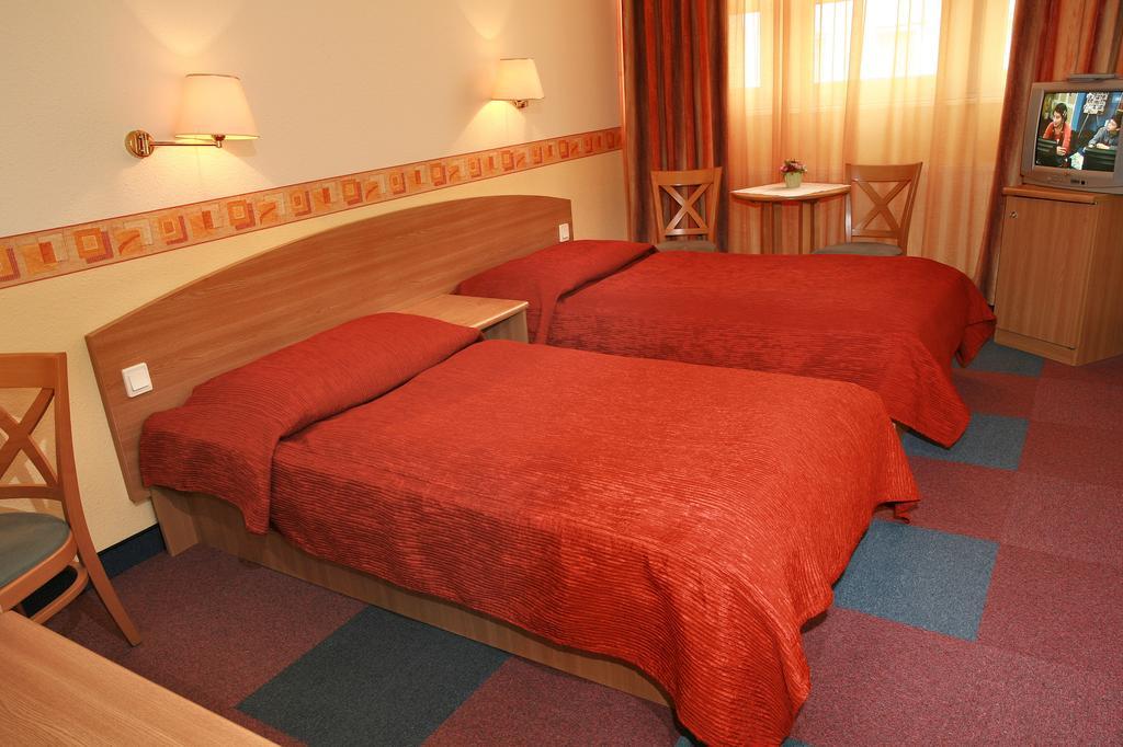 Hotel Eben Budapeszt Zewnętrze zdjęcie